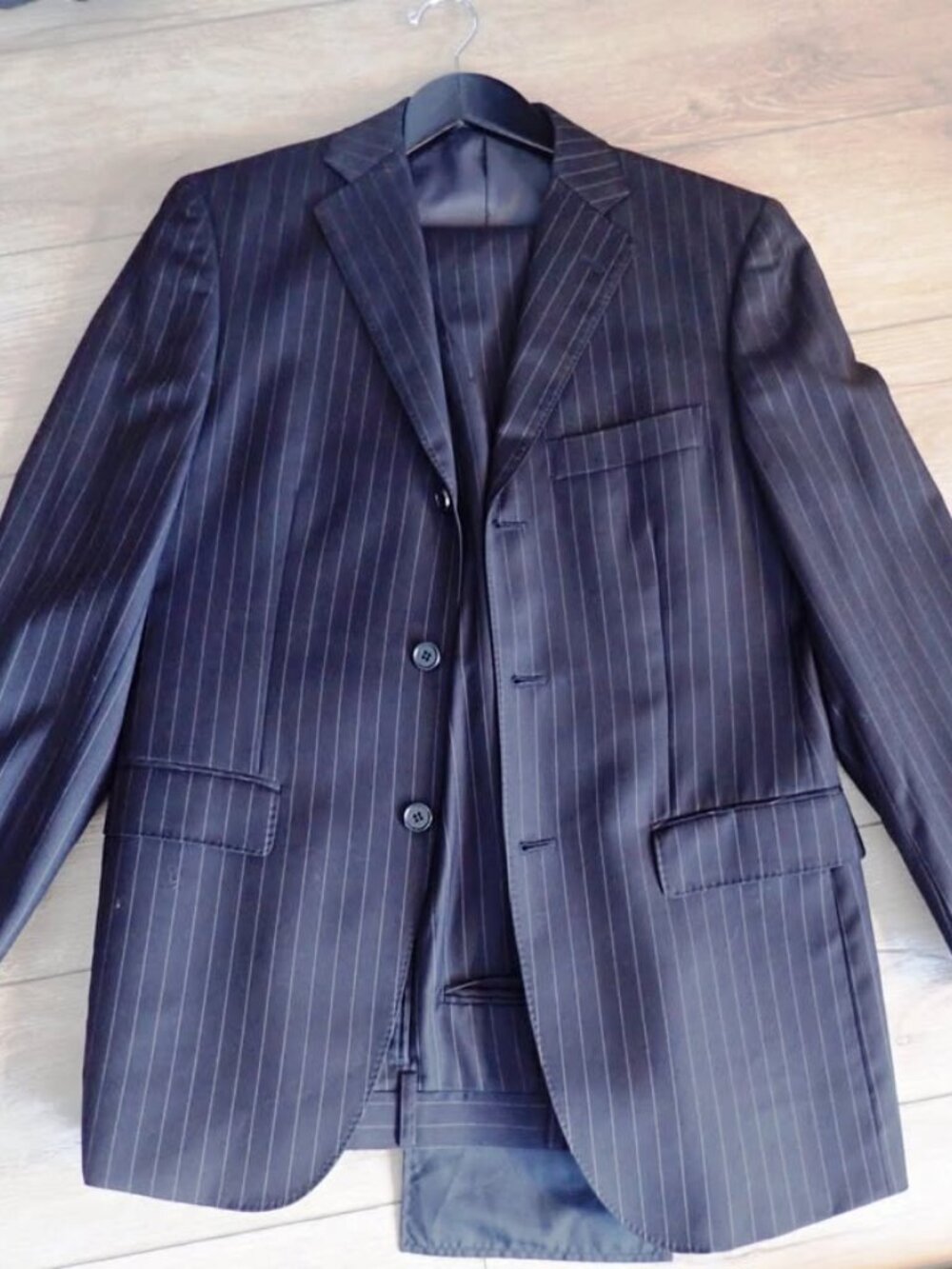 JAPANESE 2 PIECE MEDIUM MENS SUIT- jacket 40, pants 32